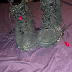 Jordan 6 Retro black Varsity red